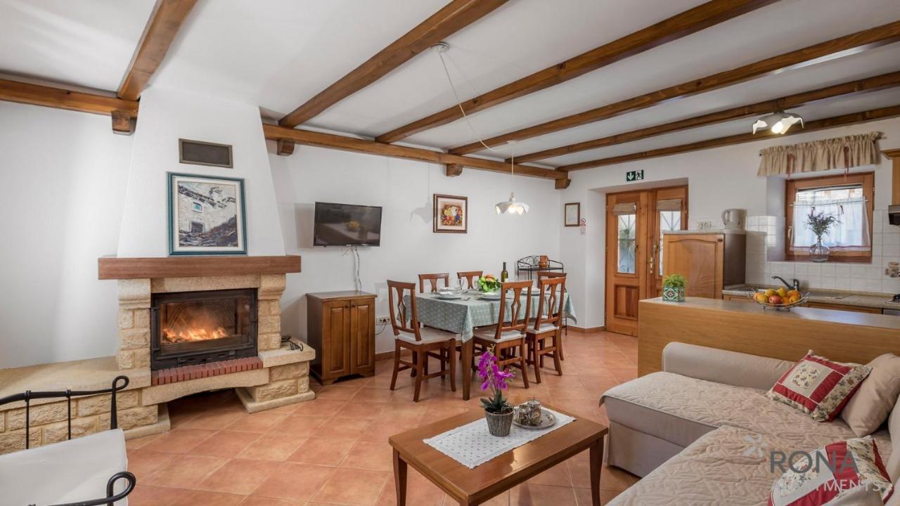 Rona Stone House Apartments Janja Boljun المظهر الخارجي الصورة
